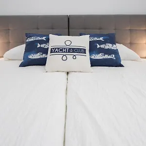 https://apartamento-las-calas-de-cadiz.hotelsincadiz.net