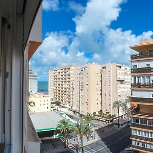 https://zurbarn-playa-victoria-premium-apartment.hotelsincadiz.net